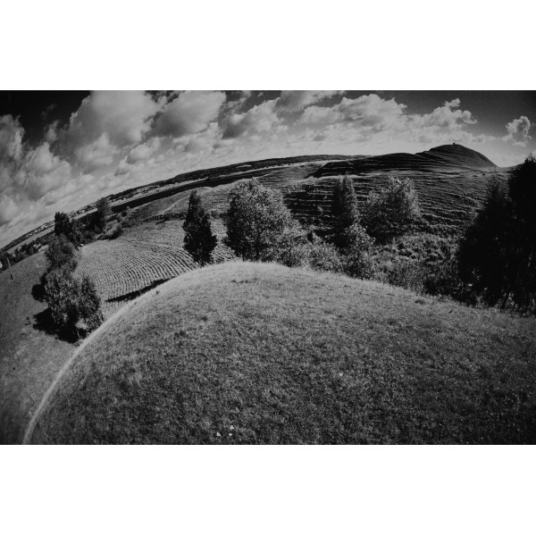 Proto-Slavic hillfort in Stara Łomża, from the series "Landscapes with a foreground"