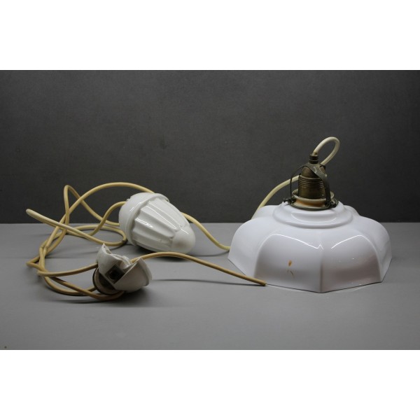 Lampa porcelanowa